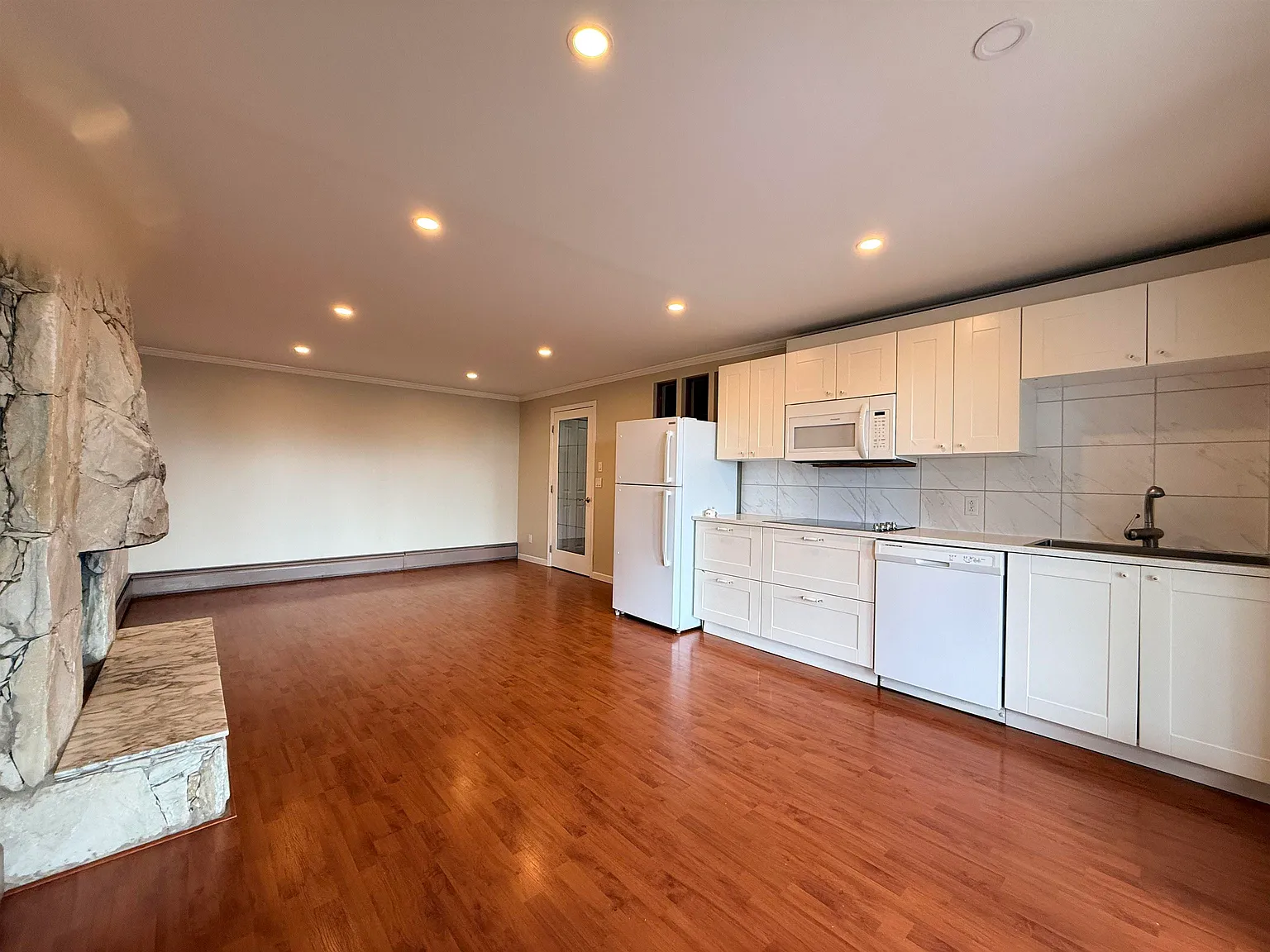 2 bed, 1200 sqft, $3,150 — Photo 4