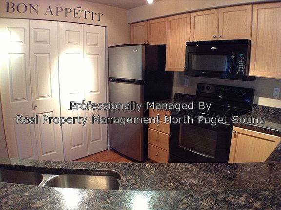 5th image of 7711 NE 175th St Unit D306