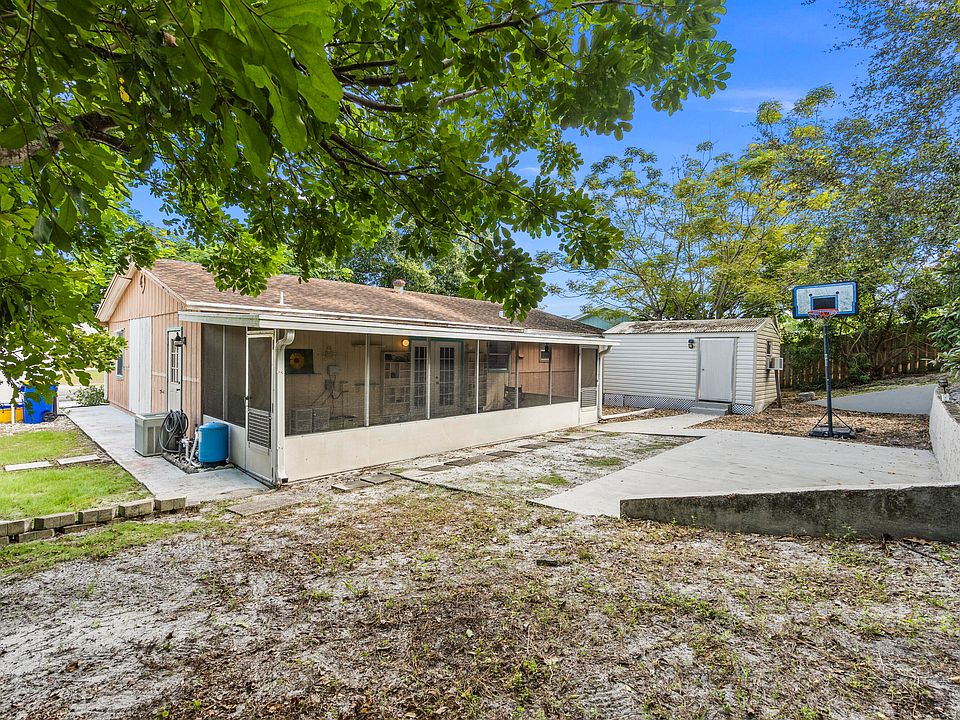 1720 NE 23rd Ter, Jensen Beach, FL 34957 | Zillow