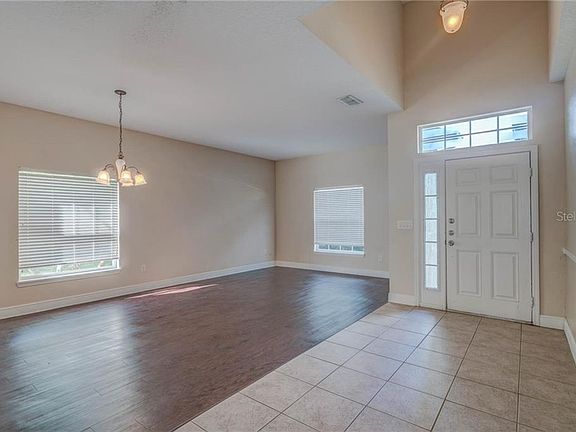 4th image of 612 Casa Marina Pl
