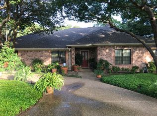 7800 Hidden Hollow Dr, Woodway, TX 76712