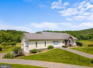 501 Forest View Rd, Edinburg, VA 22824