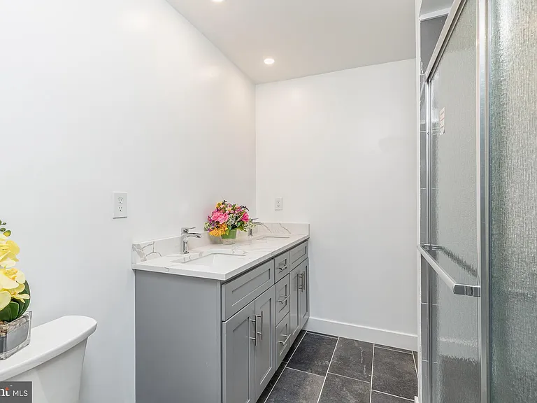 705 Mason Run — Photo 22