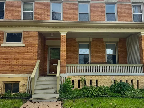 300 S A St #Unit #4, Monmouth, IL 61462