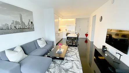 Rented by Nest Seekers International