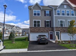 2 Bender St, Chatham, NJ 07928