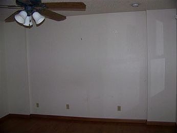 3rd image of 144 Cynthia Ln