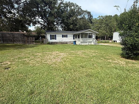 2nd image of 1610 Mo Dr
