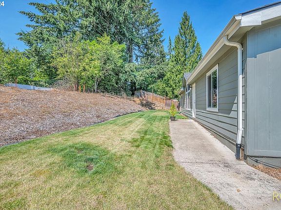 3rd image of 32080 NW Meadow Dr