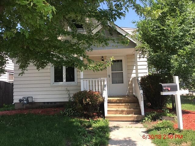 2nd image of 2725 24th Ave