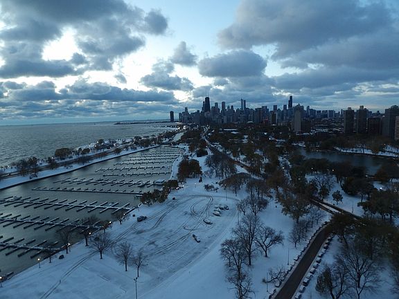 2nd image of 2800 N Lake Shore Dr APT 2804