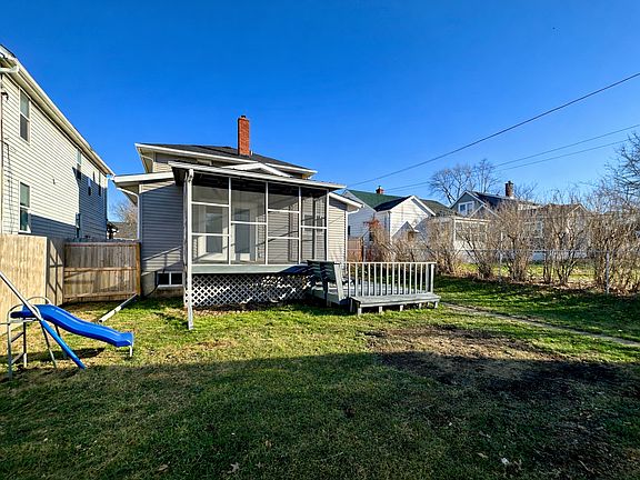 4th image of 3102 Fair Ave