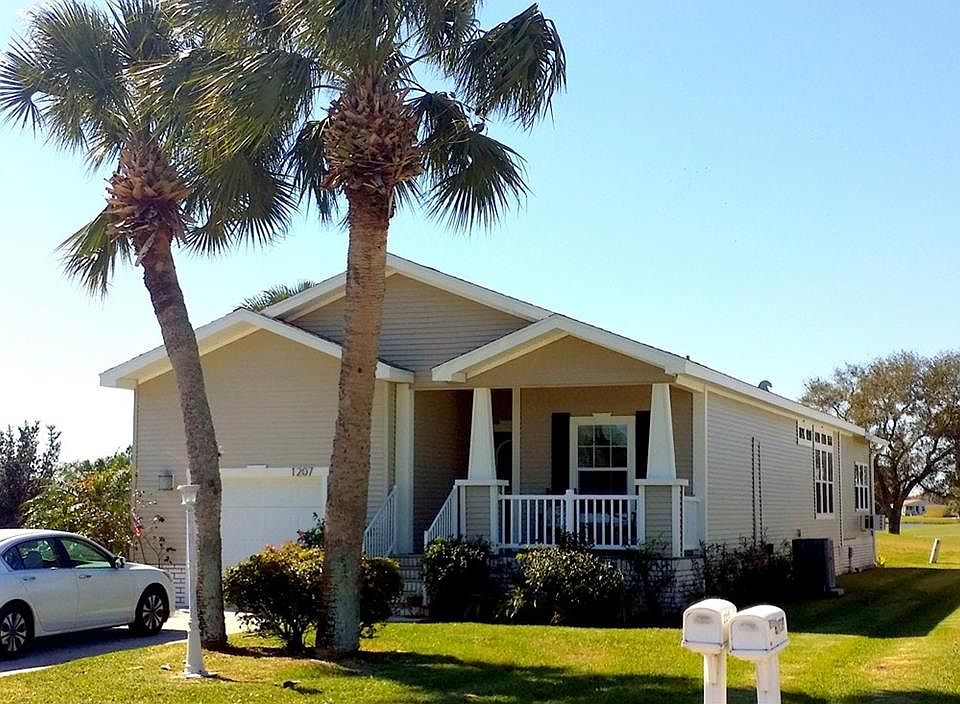 1st image of 1207 Barefoot Blvd