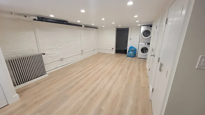 Rented by Ahmed Alomari, LREB | media 15