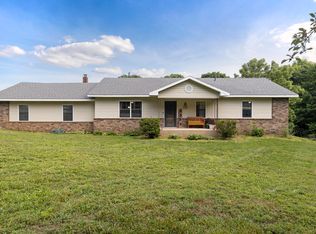 802 W Farm Road 76, Springfield, MO 65803