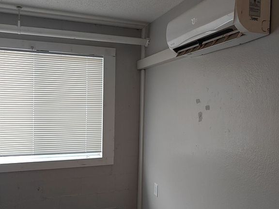 2nd image of 600 E Mary St #3