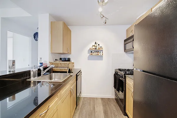 Rented by Corcoran | media 2