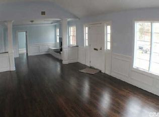36 Midday Dr, Centereach, NY 11720