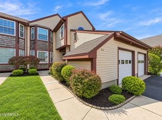 8 Rothwell Dr #8A, Monroe Township, NJ 08831