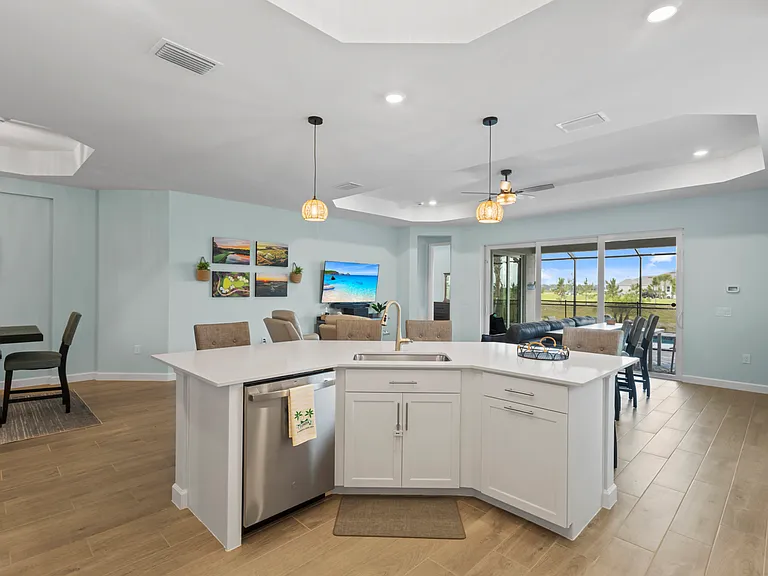 44242 Henderson Way — Photo 8