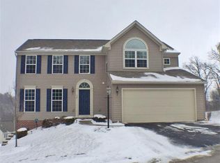 154 Broadstone Dr, Mars, PA 16046