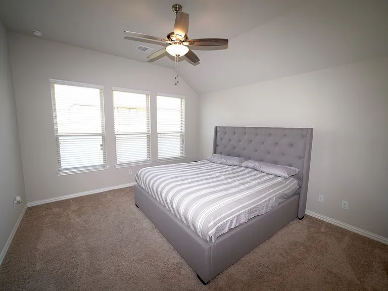 723 Gallorette Blf — Photo 26