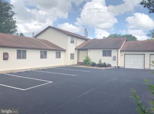 1027 S Governors Ave, Dover, DE 19904