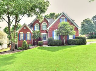 1615 Russells Pond Ln, Lawrenceville, GA 30043