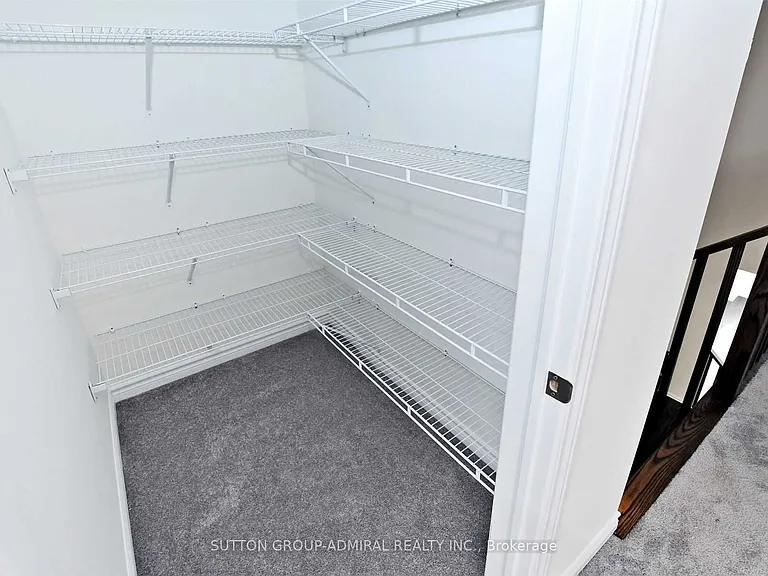 1477 Blackmore St — Photo 19
