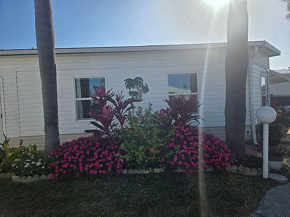 3rd image of 207 Limetree Park Dr #207