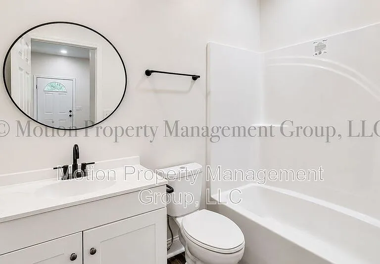 702 Carmen Ave #A1 — Photo 7