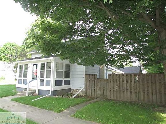 4th image of 422 W McClure St