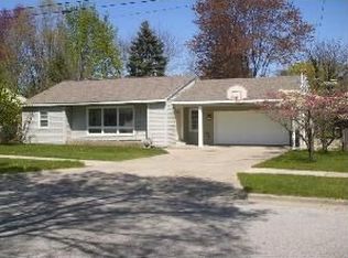 1912 Crozier Ave, Muskegon, MI 49441