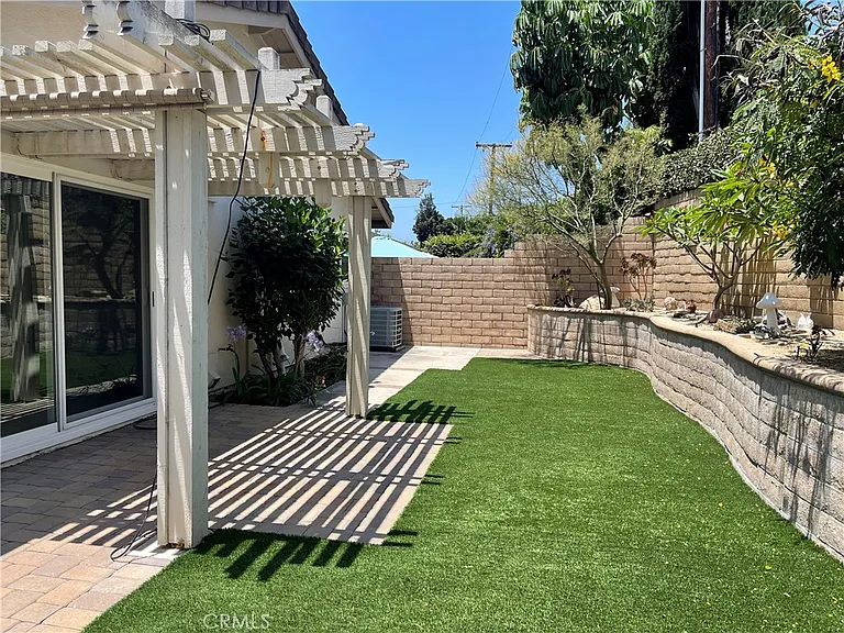 609 W Palm Dr — Photo 17