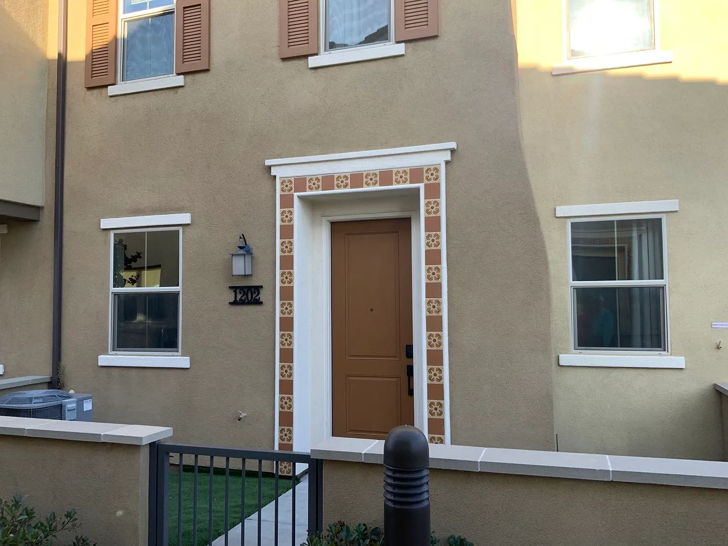 4 bed, 1770 sqft, $4,349 — Photo 1