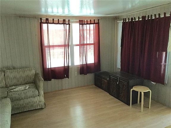 3rd image of 47234 East Ave