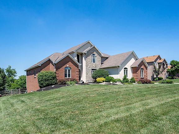 2nd image of 5190 Mountview Ct