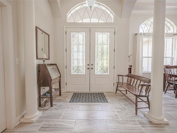 4th image of 1734 Highland Oaks Blvd