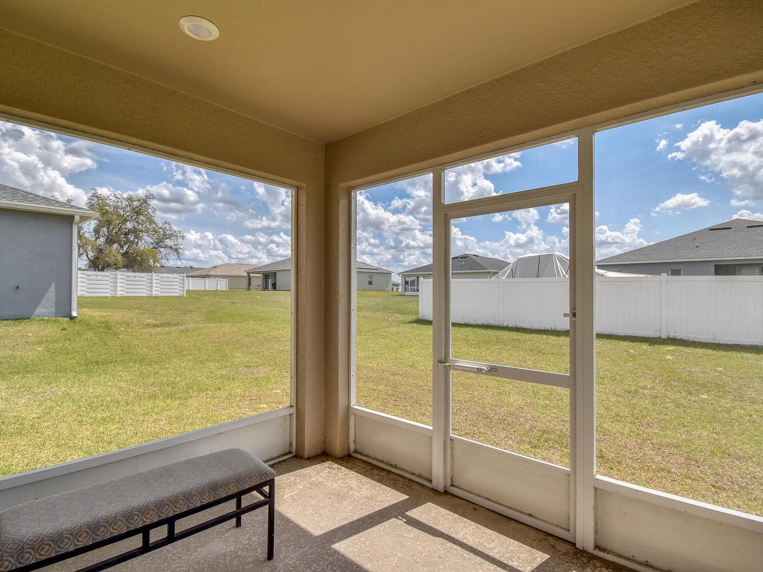 5 bed, 3.5 bath, 3135 sqft, $2,450 — Photo 4