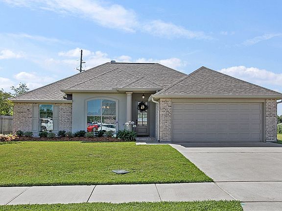 3rd image of 220 Tuscany Dr