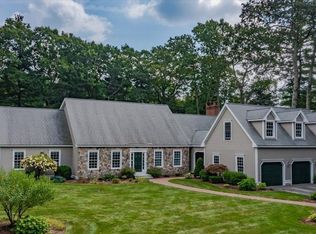 17 Thayer St, Northborough, MA 01532
