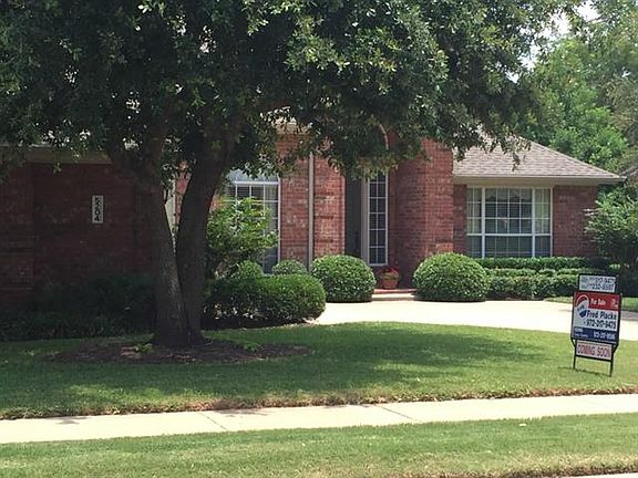 2nd image of 5204 Water Oak Dr