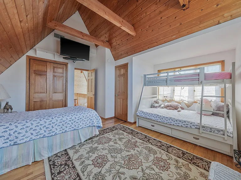 5 Ocean View Ave — Photo 32