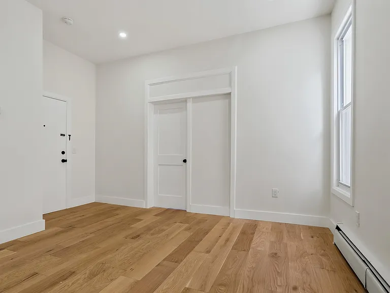 1102 Central Ave #1 — Photo 10