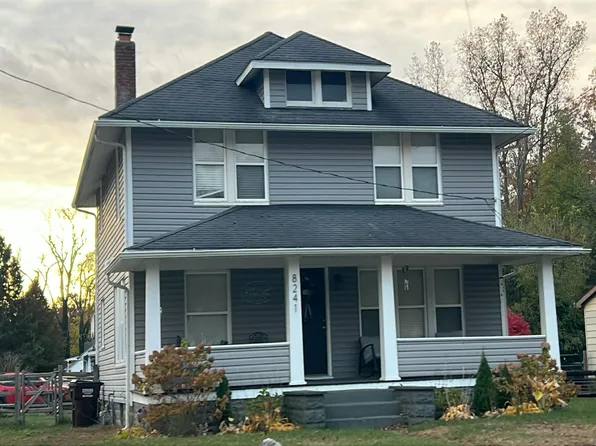 8241 Summerfield Rd, Lambertville, MI 48144