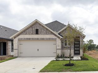 1625 Meadowcrest Dr, Aubrey, TX 76227