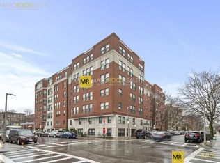 108 Peterborough St APT 3B, Boston, MA 02215