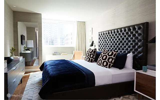 Rented by Douglas Elliman | media 6