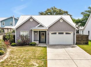 102 SW 8th Street, Oak Island, NC 28465
