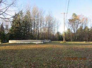 2050 W Trask Lake Rd, Barton City, MI 48705